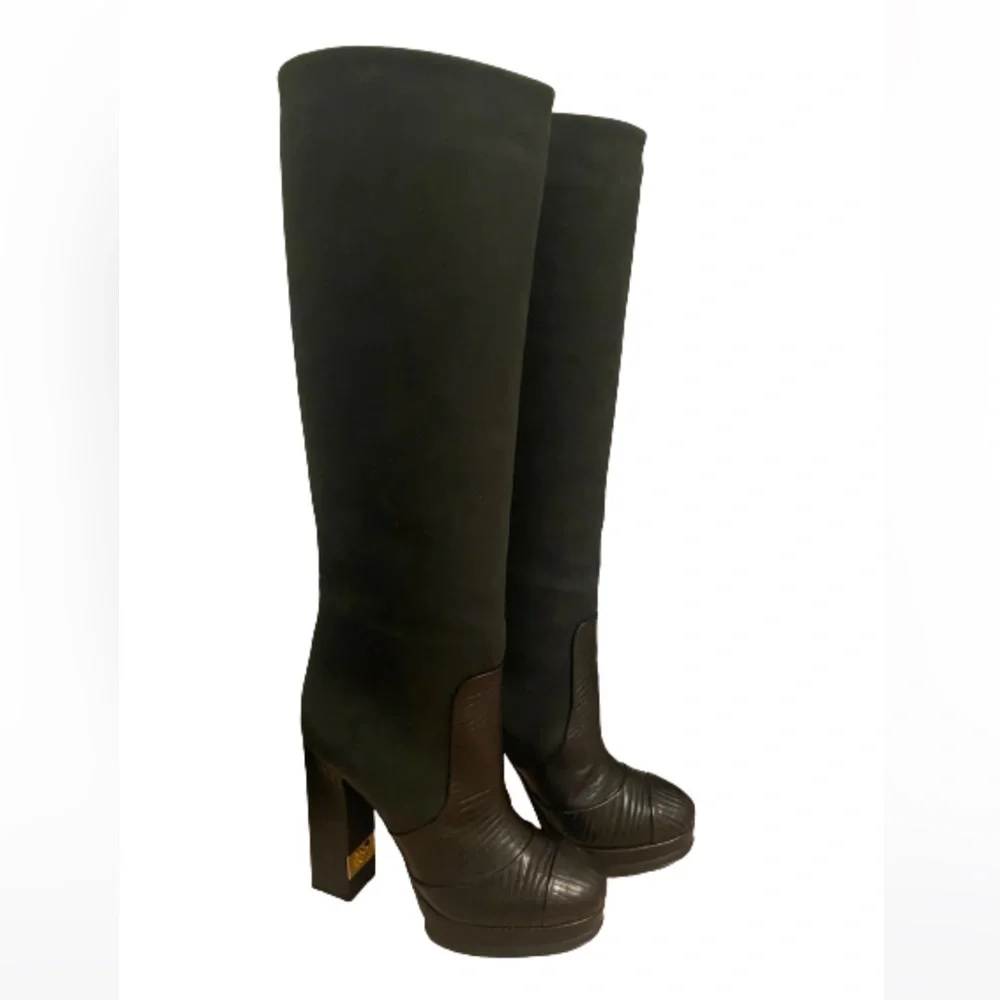 Authentic NIB CHANEL Knee High Tall Heeled Logo Boots 37